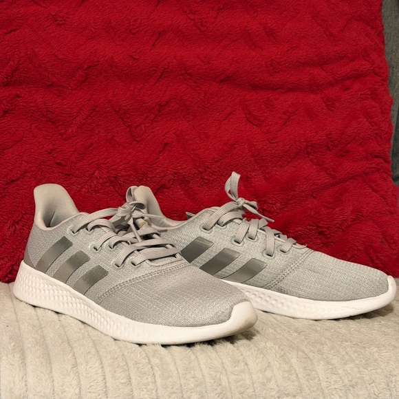 adidas Light Gray Sneakers with Metallic Stripes - Picture 3 of 3